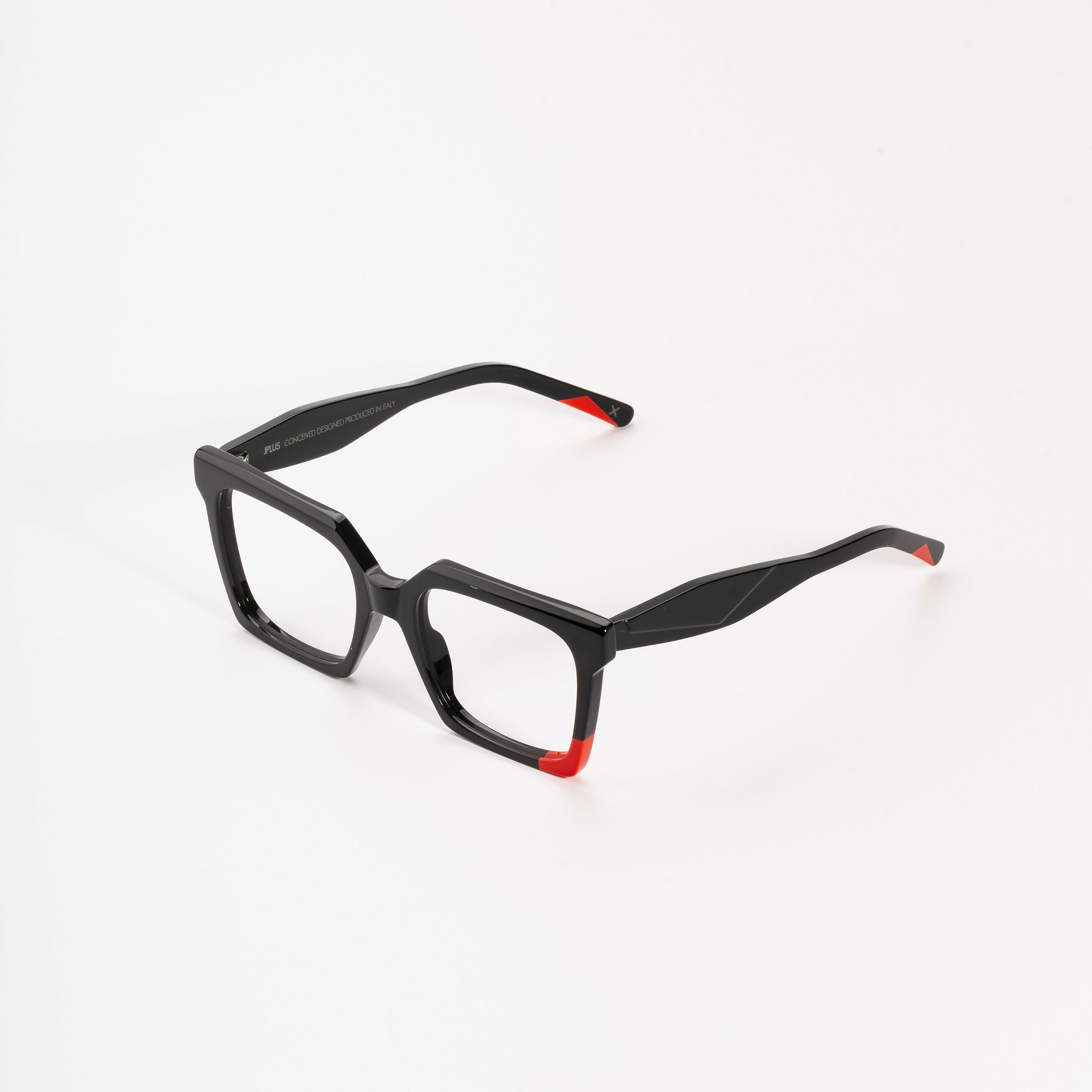 Jplus | Isi / Black