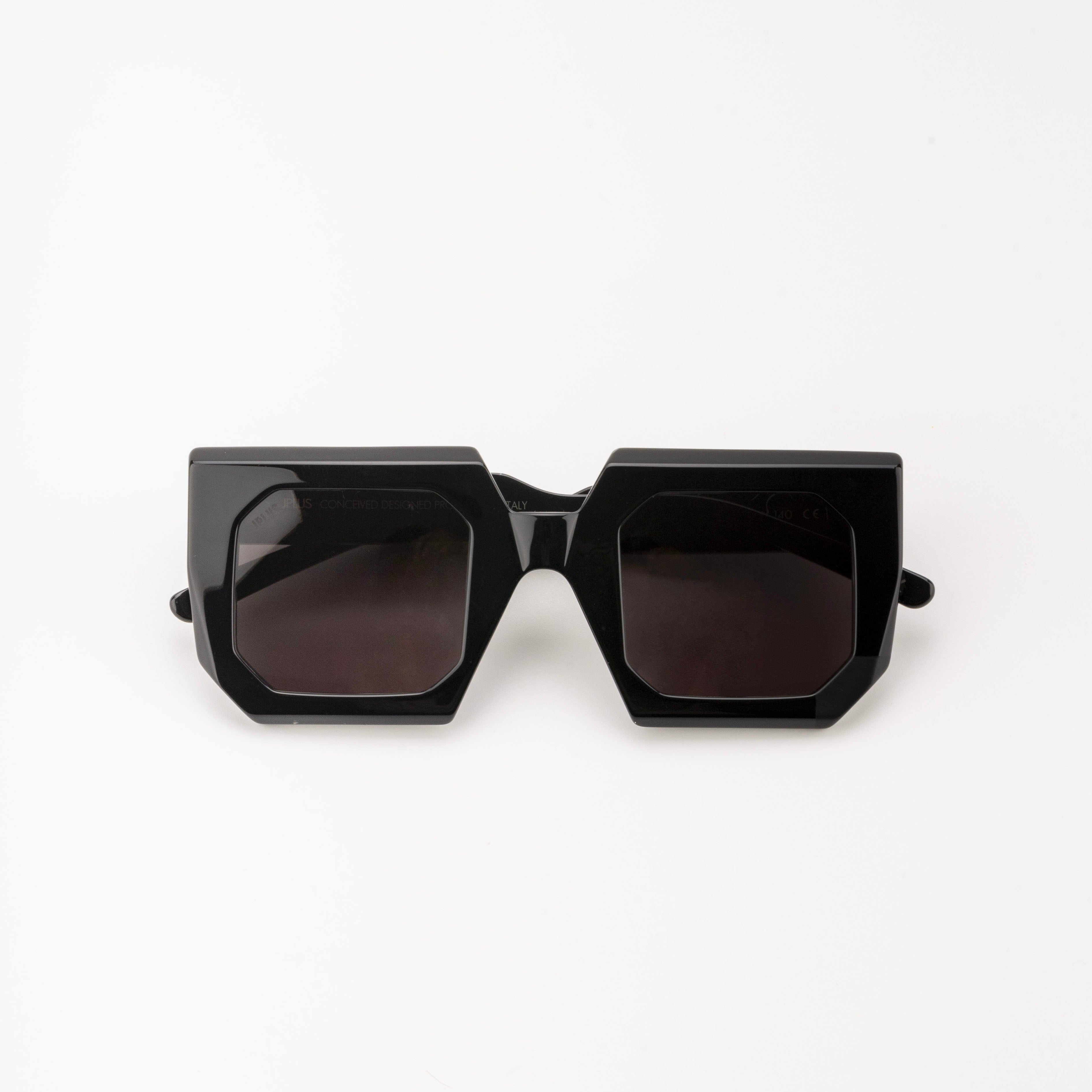 Jplus | Rowan / Black
