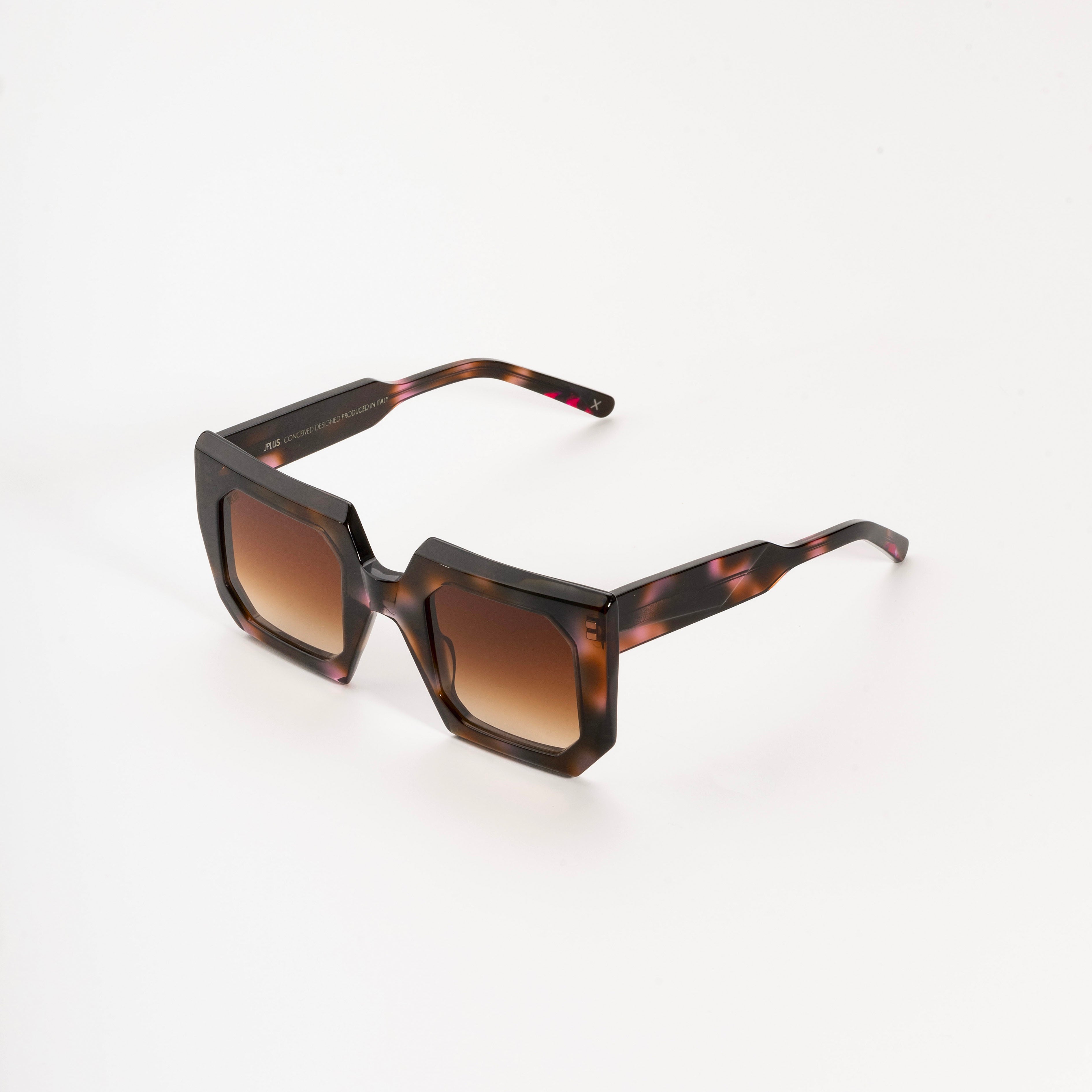 Jplus | Rowan / Havana