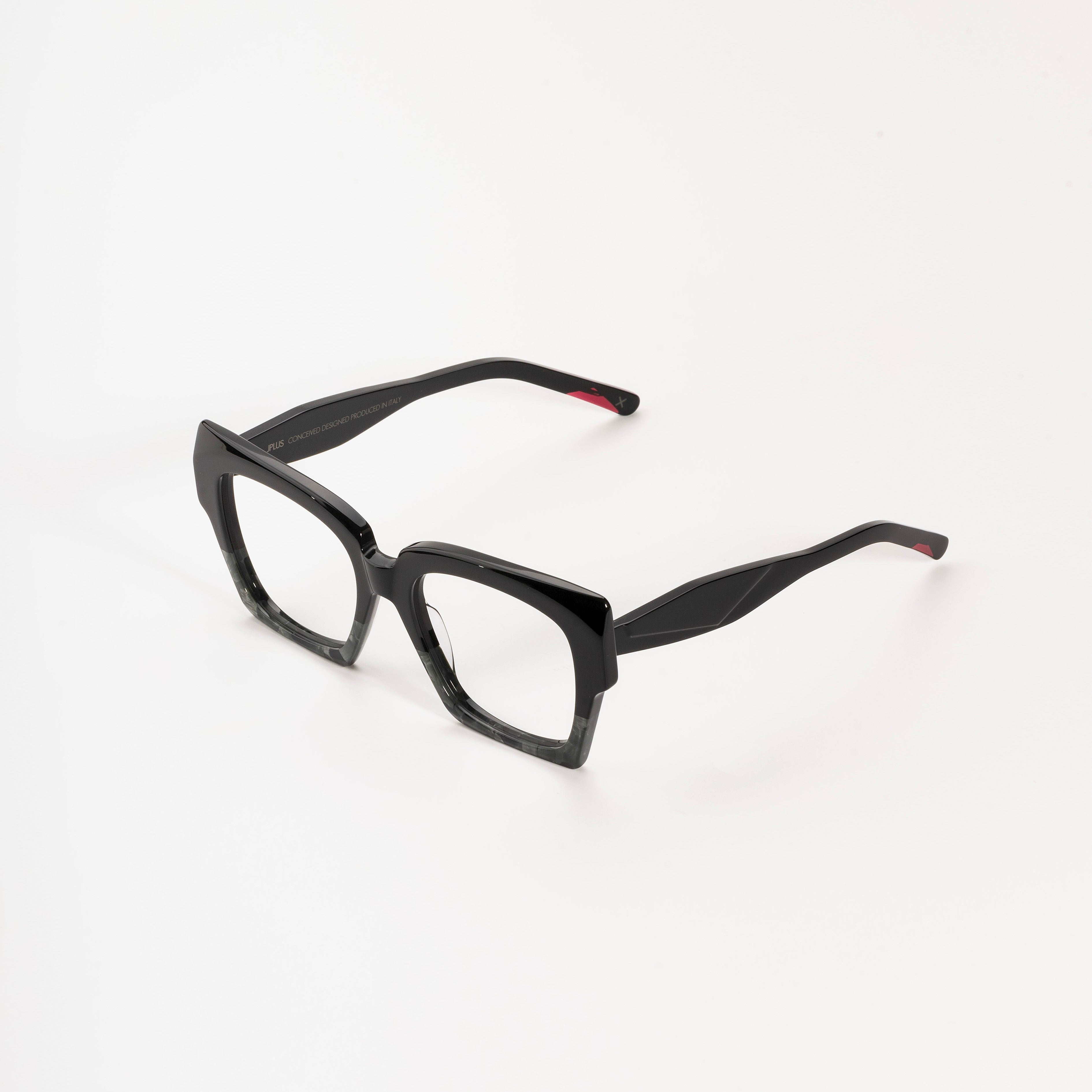 Jplus | Zendaya / Black Marble