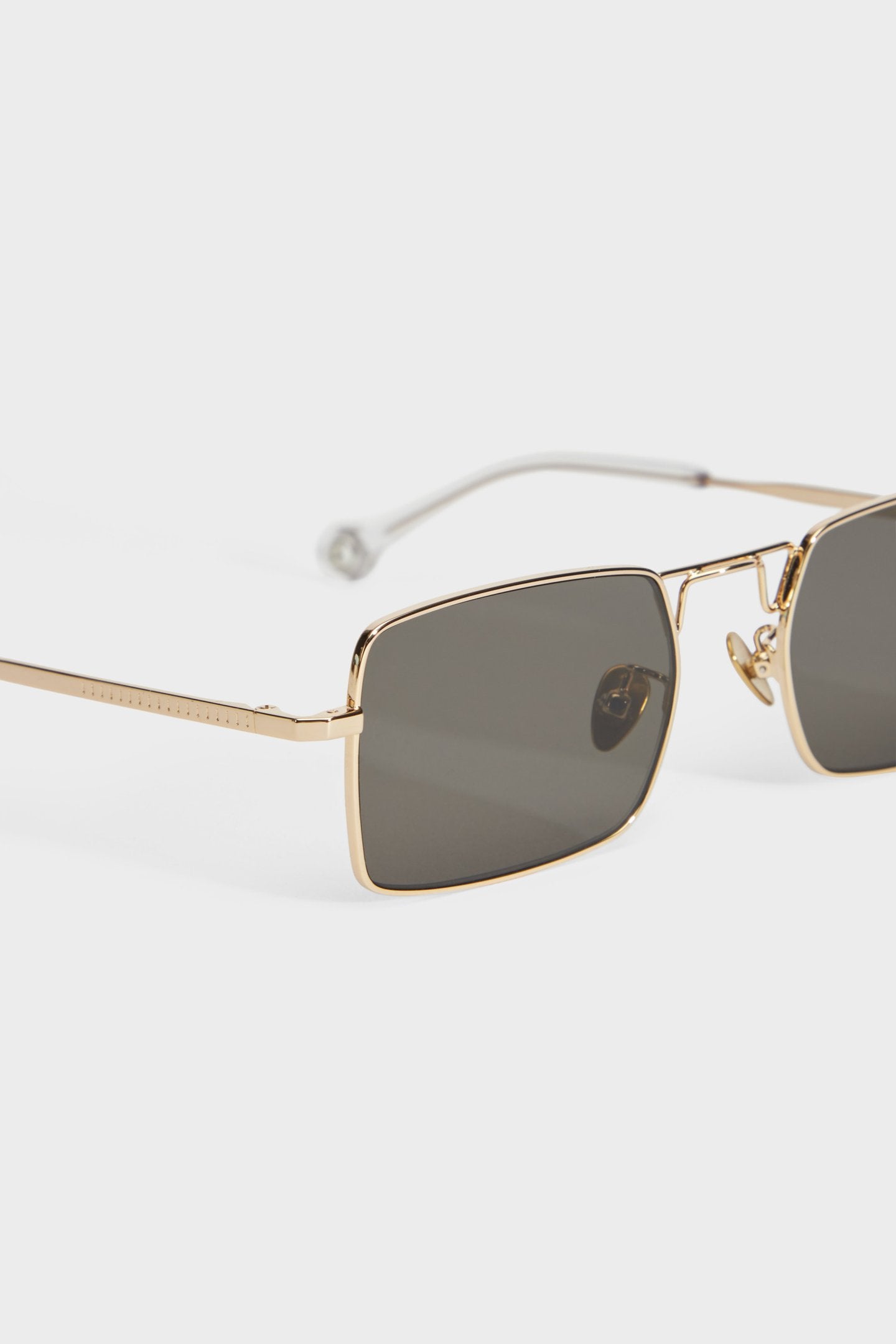 Études | Paris / Gold Black