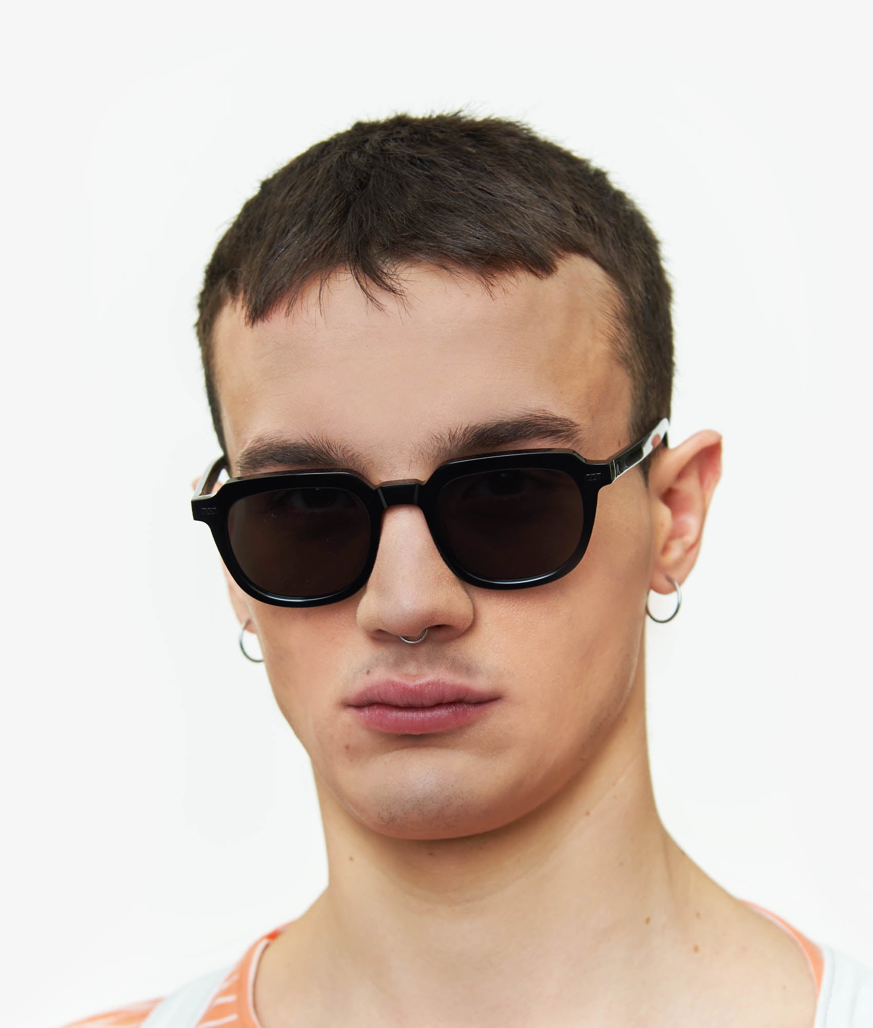 Gast | Dail / Black