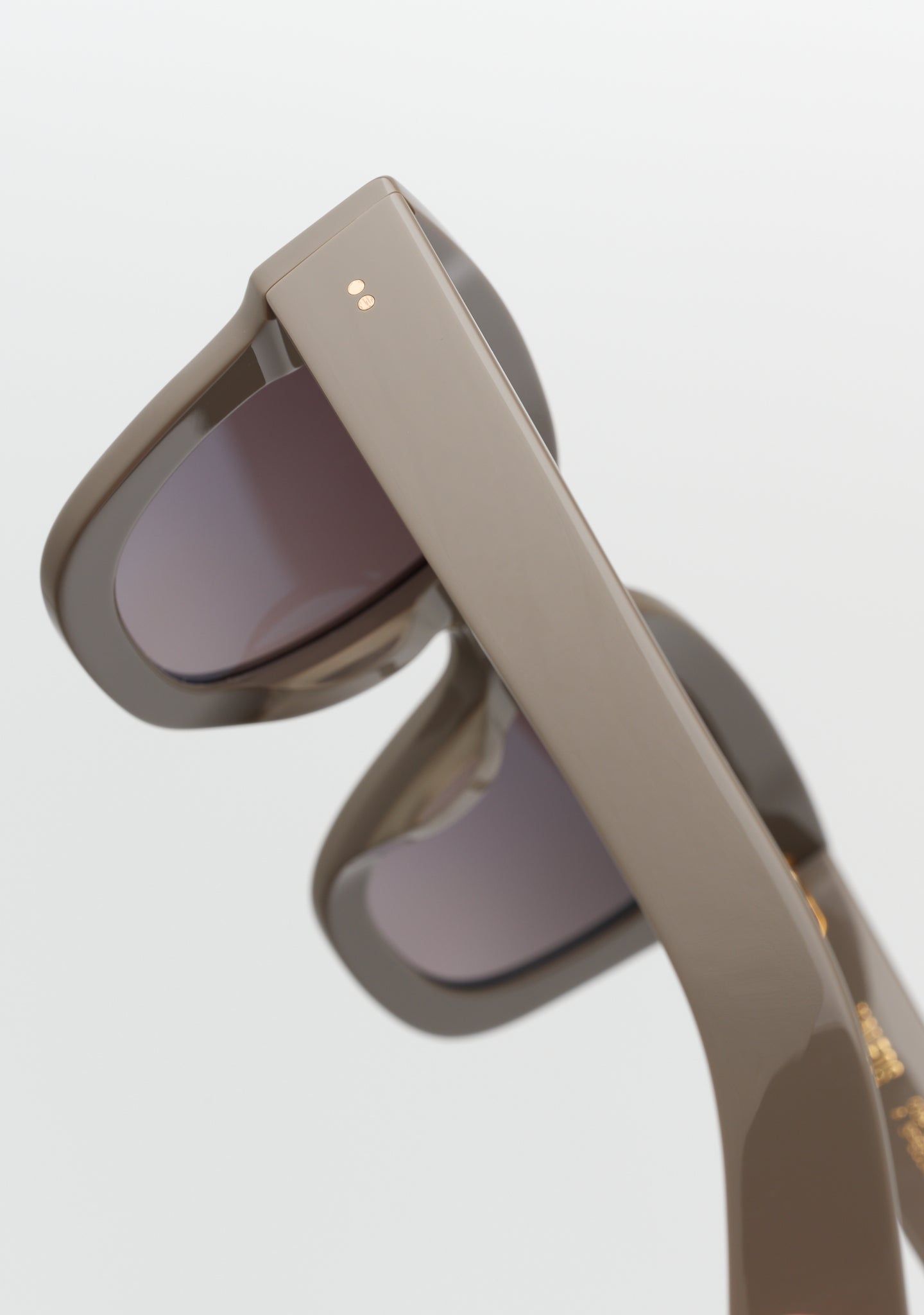 Kaleos | Chambers / Taupe