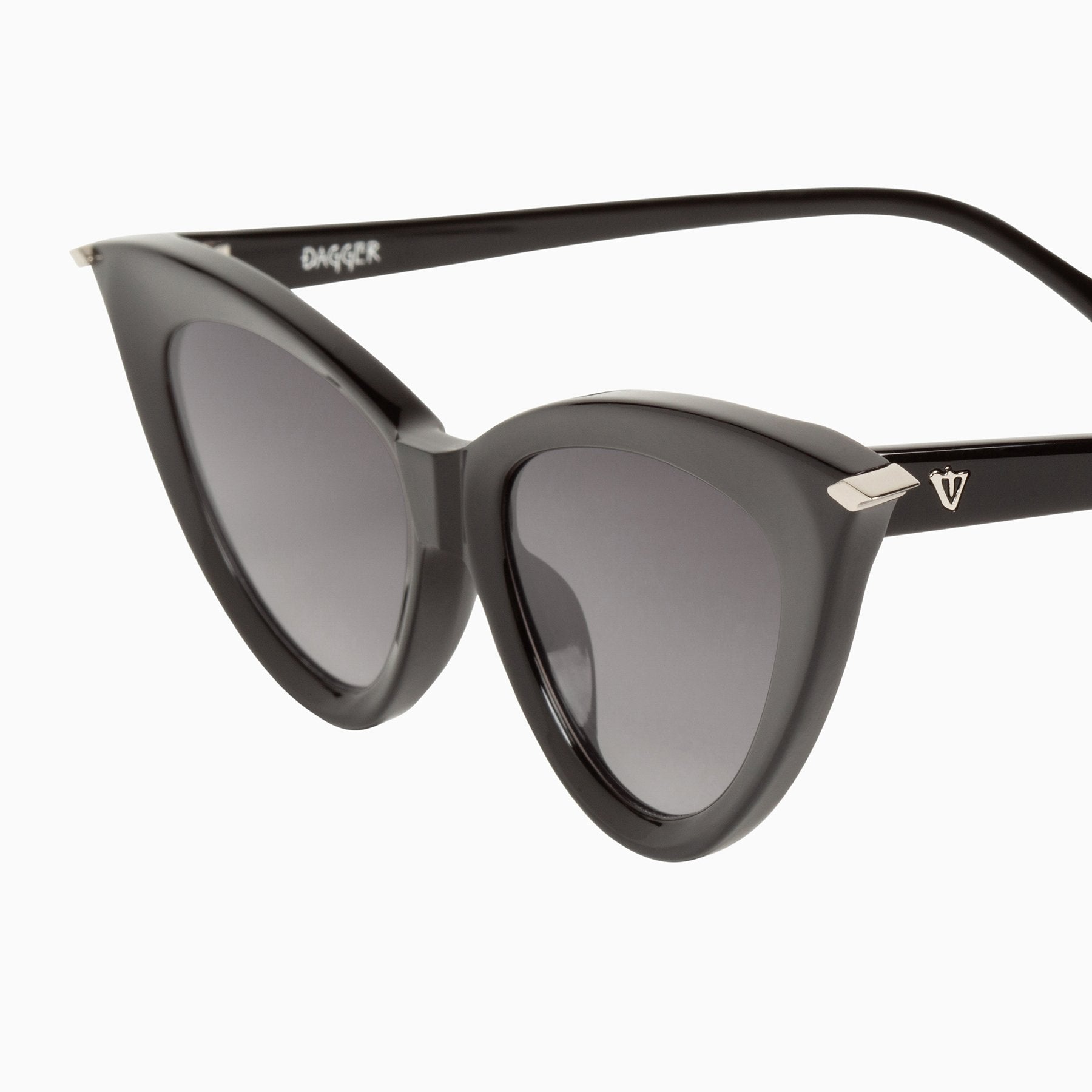 Valley | Dagger | Matte Black w. Gloss Black Metal Trim - Black Lens