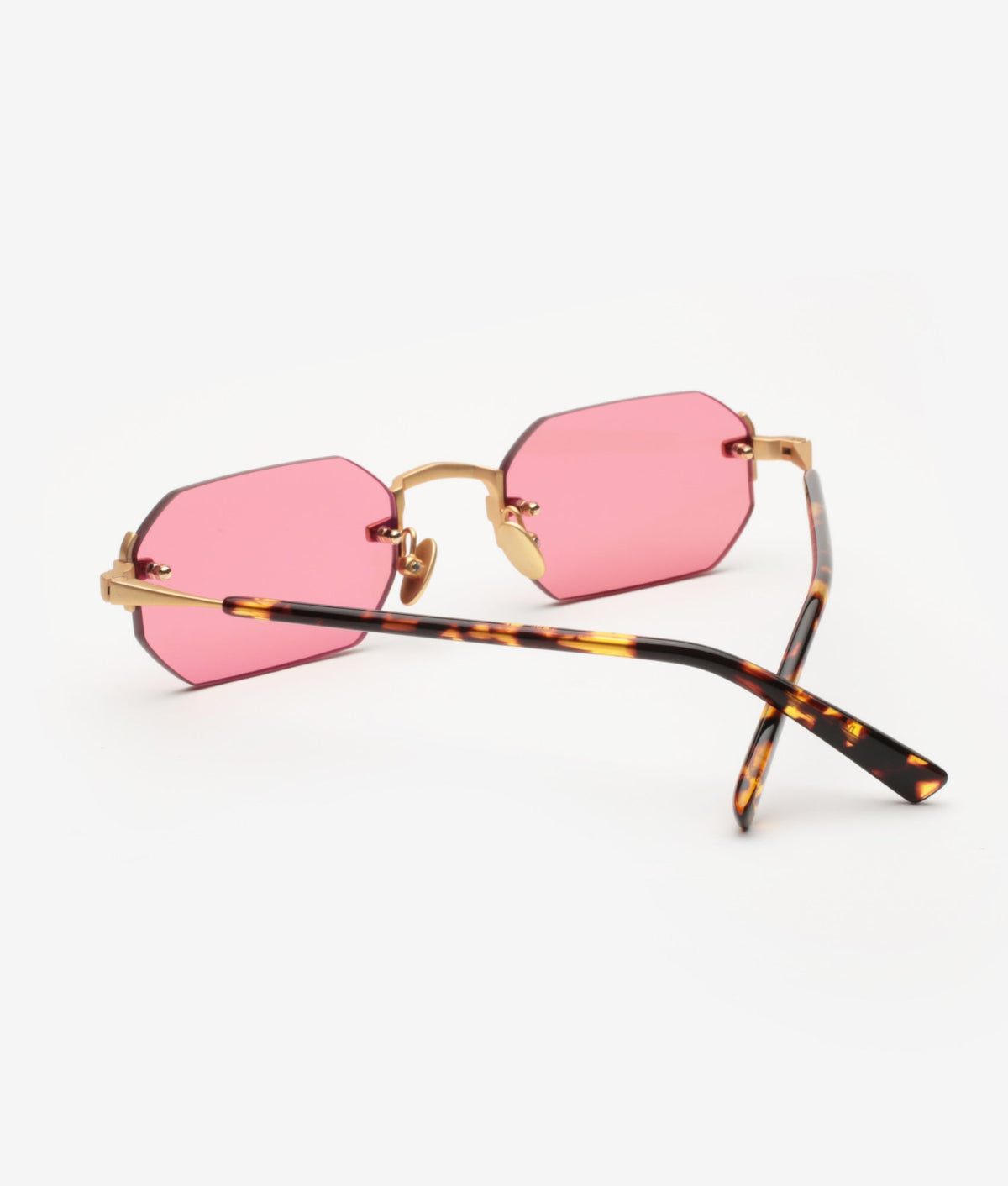 Gast | Axion / Matte Gold