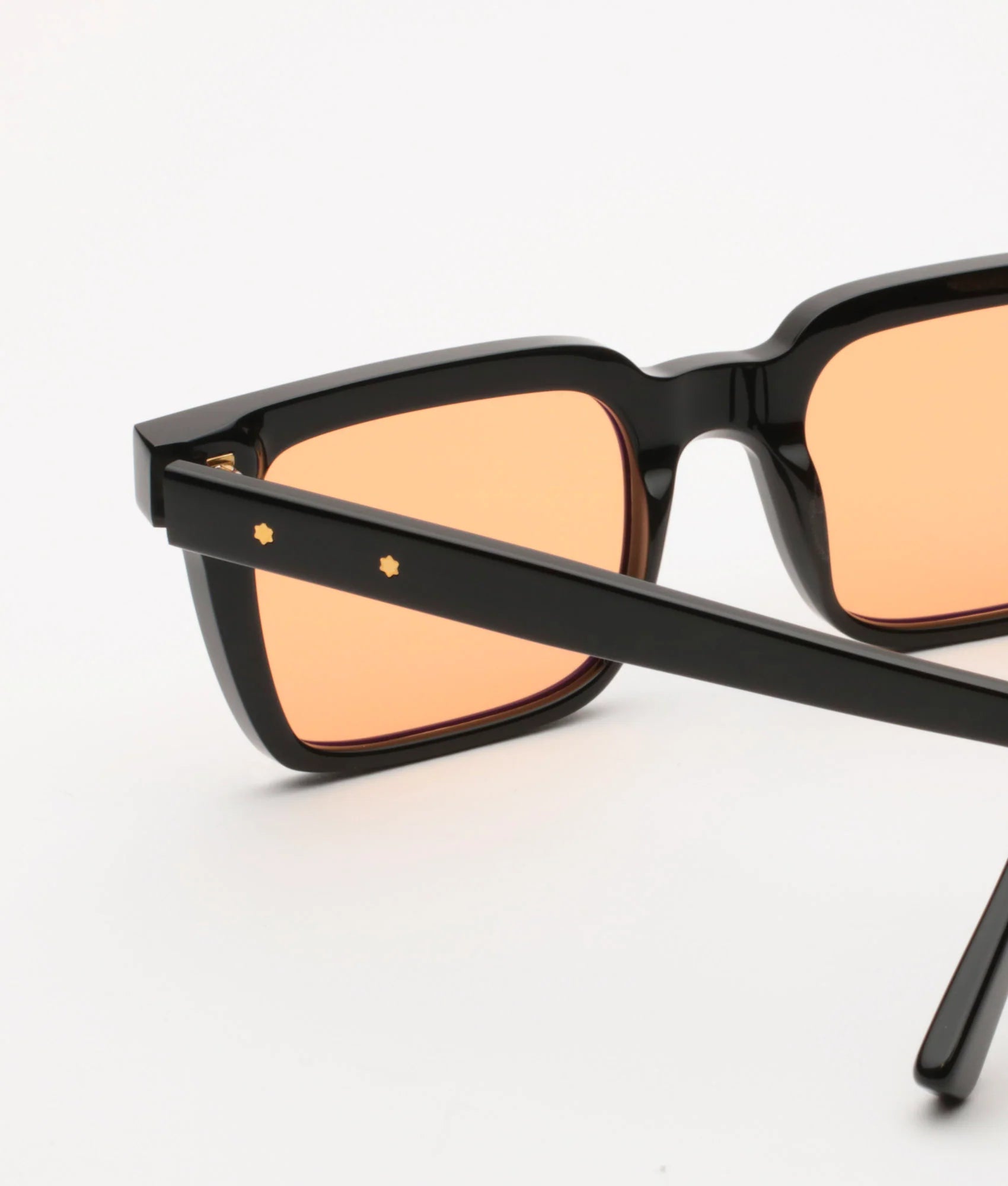 Gast | Drava / Sandstone