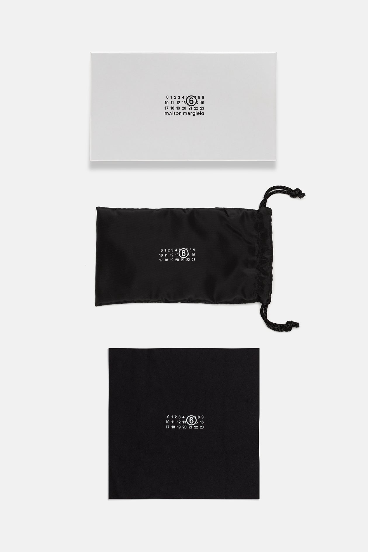 MM6 Maison Margiela | Mask / Crystal