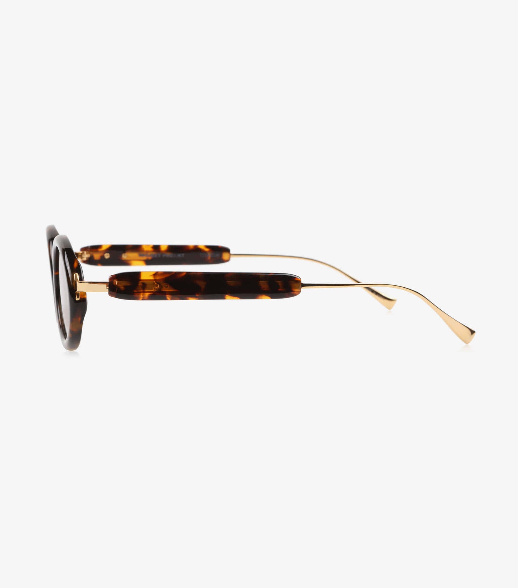 Projekt Produkt | GE-CC3 / C03G Havana Gold