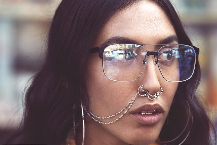 Cast | Silver / Olive Horn