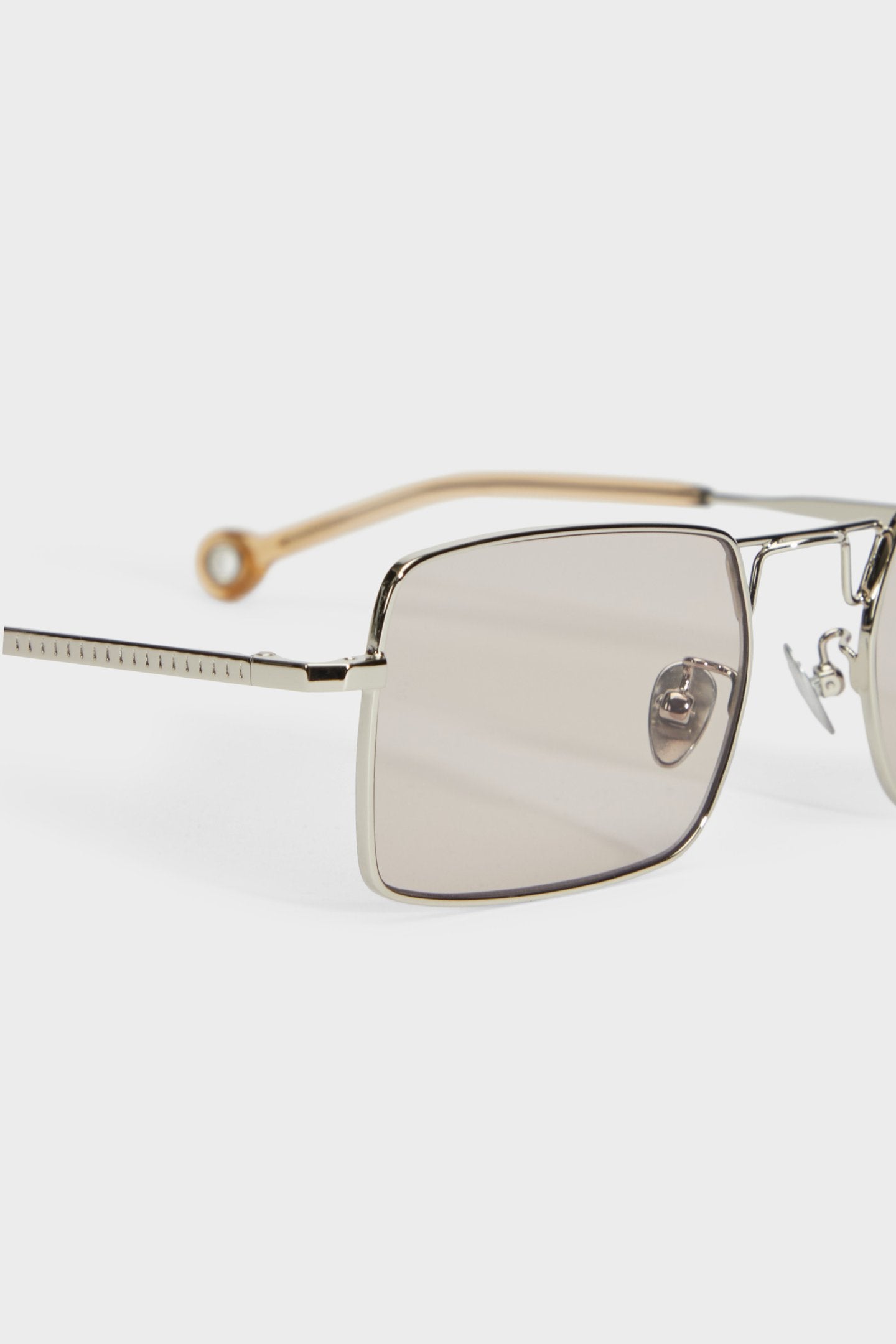 Études | Paris / Silver Light Brown