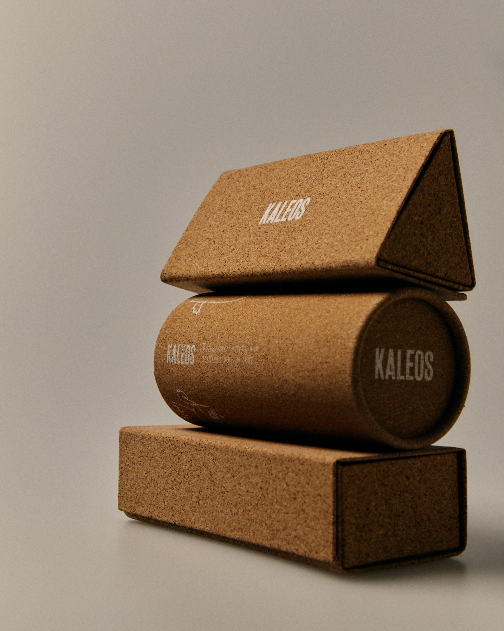 Kaleos | Abnesti / Grey