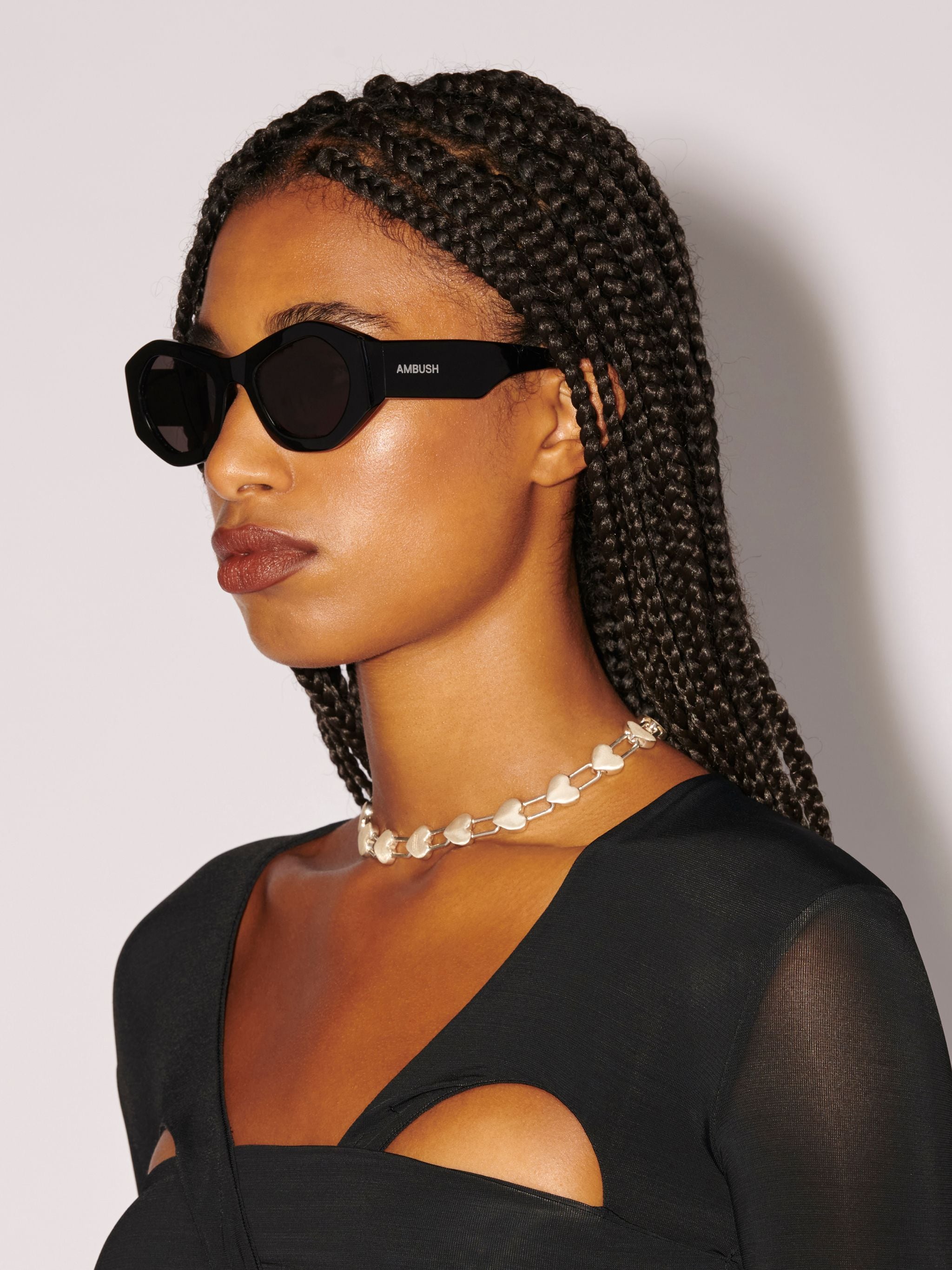 Ambush | Pryzma / Black